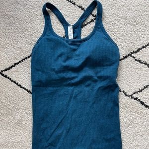 Ebb to street tank lululemon